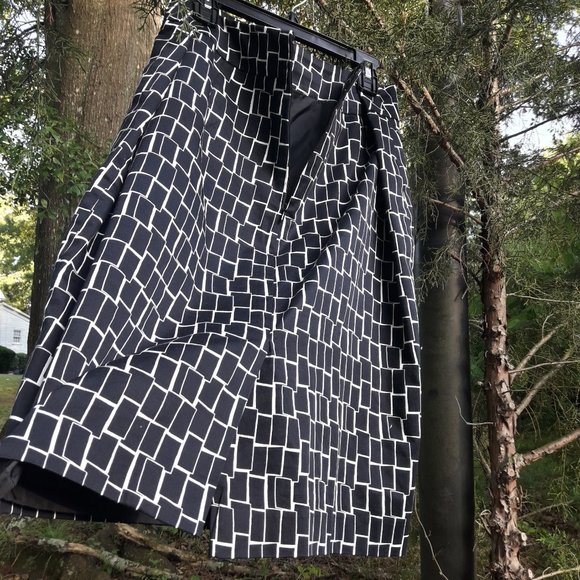 Black and White Skirts Pencil Skirt Ann Taylor 6 - Picture 2 of 6